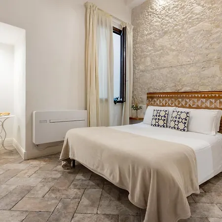 La Residenza Sul Largo Guest house