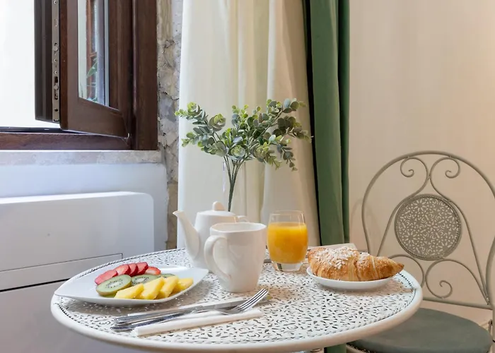Guest house La Residenza Sul Largo